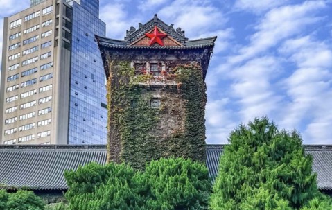 南京大学党委书记