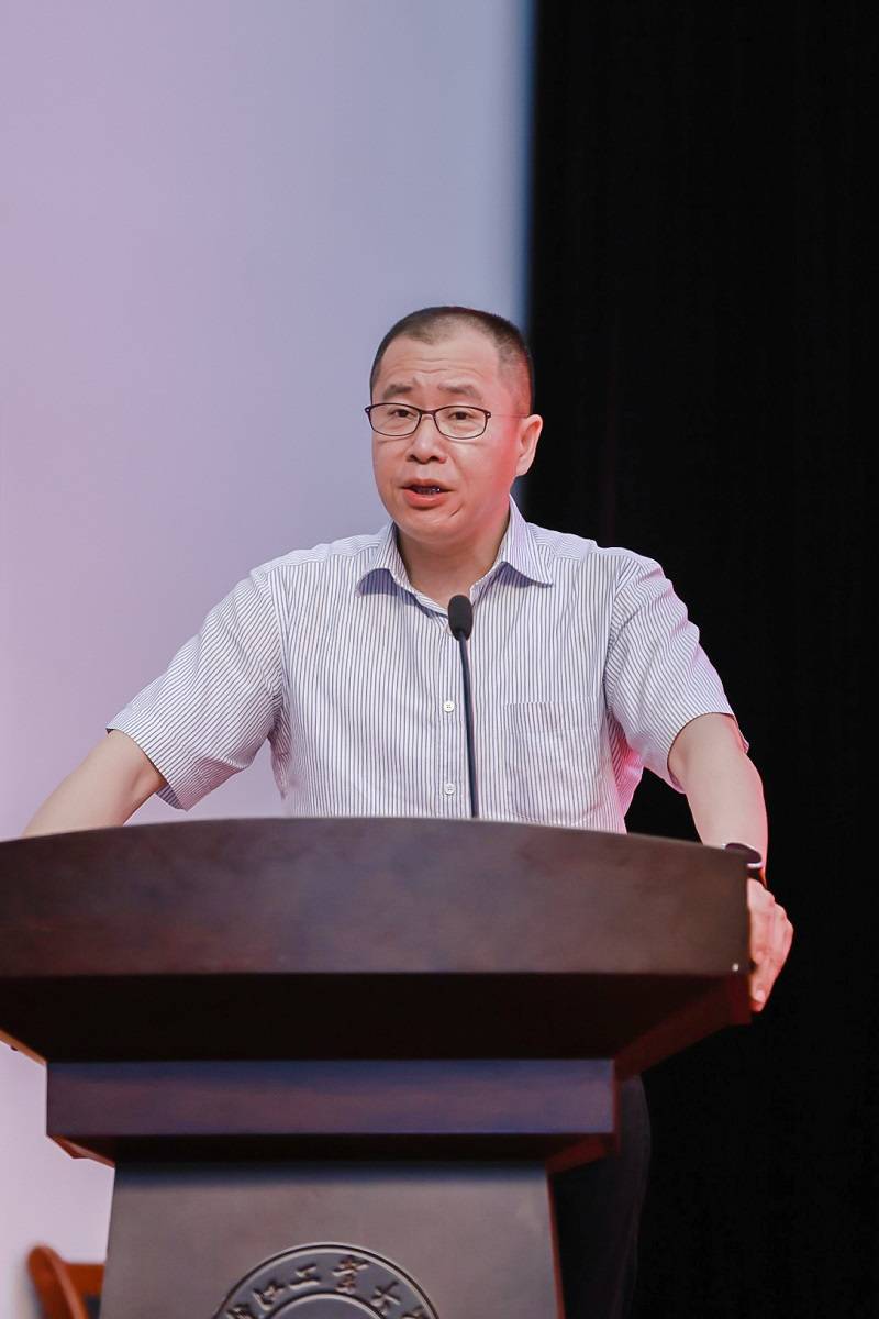 浙江工业大学的毕业证是什么样子的